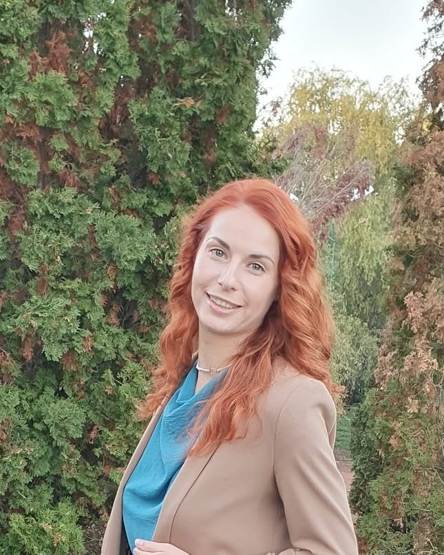 Adina, instructor Yoga